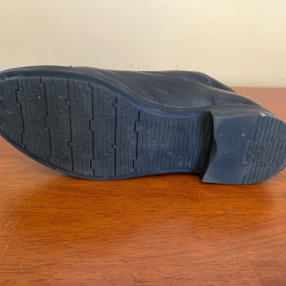 Bueno leather shoes women’s size 38 or 7.5. - Picture 3 of 7